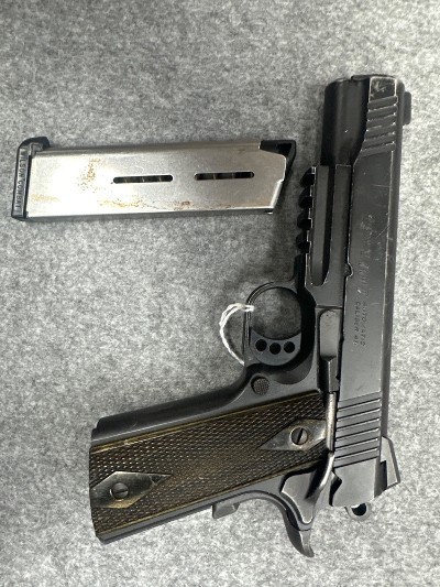 COLT GOVERNMENT .45 ACP - Image 3 of 5