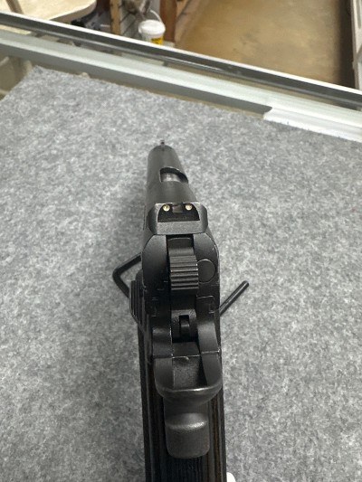 COLT GOVERNMENT .45 ACP - Image 2 of 5