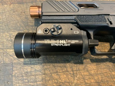 SHADOW SYSTEMS MR920 ELITE OR HOLOSUN & STREAMLIGHT 9MM LUGER (9x19 PARA) - Image 5 of 7