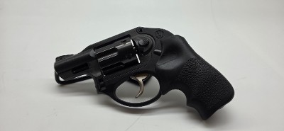 RUGER LCR .327 FEDERAL MAG - Image 5 of 10