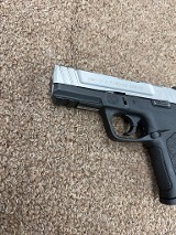 SMITH & WESSON SD9 VE 9MM LUGER (9x19 PARA) - Image 2 of 8