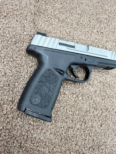 SMITH & WESSON SD9 VE 9MM LUGER (9x19 PARA) - Image 5 of 8