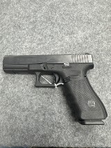 GLOCK 17 GEN 4 9MM LUGER (9x19 PARA) - Image 1 of 4