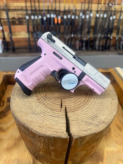 WALTHER P22 .22 LR - Image 1 of 5