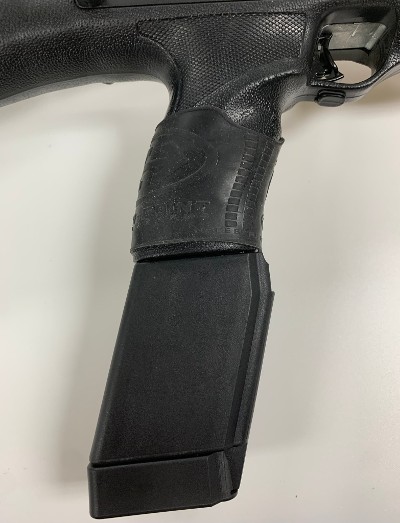 HI-POINT 4095 CARBINE .40 S&W - Image 9 of 11