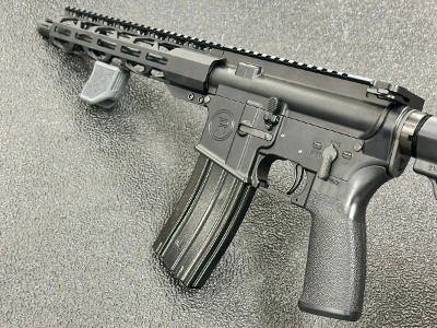 RADICAL FIREARMS RF-15 PISTOL 5.56X45MM NATO - Image 4 of 8