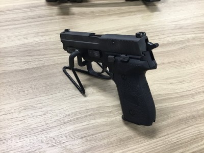 SIG SAUER M11-A1 9MM LUGER (9x19 PARA) - Image 4 of 5