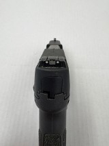 TAURUS G2C .40 S&W - Image 4 of 7