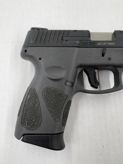 TAURUS G2C .40 S&W - Image 6 of 7