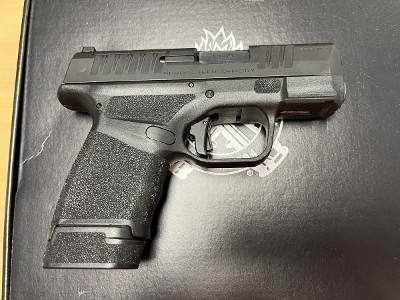 SPRINGFIELD ARMORY Hellcat 9MM LUGER (9x19 PARA) - Image 2 of 5