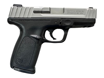 SMITH & WESSON SD40 VE .40 S&W - Image 2 of 7