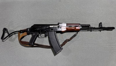 AK-47 DESIGN CARBINES, RIFLES, & PISTOLS AK-74 5.45X39MM - Image 1 of 15