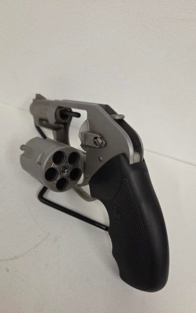 CHARTER ARMS MAG PUG .357 MAG - Image 6 of 6