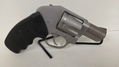CHARTER ARMS MAG PUG .357 MAG - Image 2 of 6