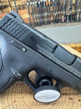 SMITH & WESSON M&P 9 SHIELD 9MM LUGER (9X19 PARA) - Image 4 of 5