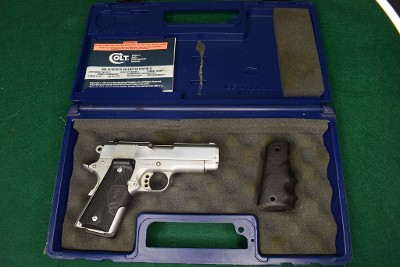 COLT 1911 MK IV SERIES 80 OFFICERS ACP .45 ACP - Image 1 of 4