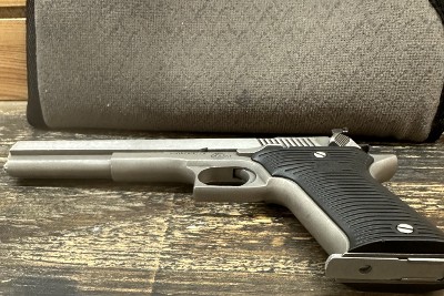 AMT Automag II .22 WMR - Image 2 of 9