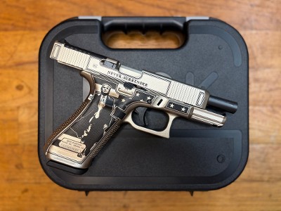 GLOCK 47 TRUMP EDITION9MM LUGER (9x19 PARA) - Image 9 of 11