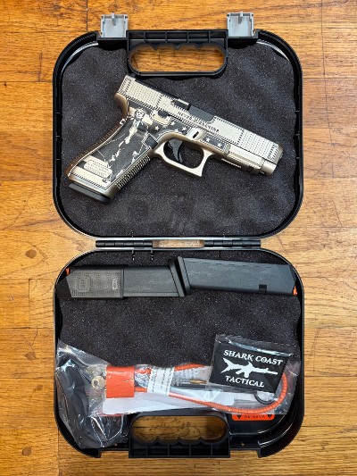 GLOCK 47 TRUMP EDITION9MM LUGER (9x19 PARA) - Image 2 of 11