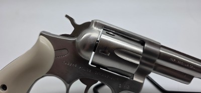 RUGER Service Six .357 MAG - Image 7 of 9