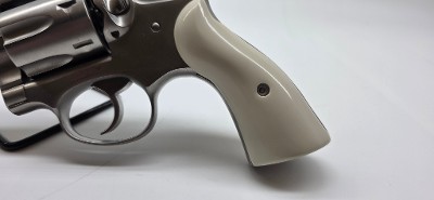 RUGER Service Six .357 MAG - Image 4 of 9
