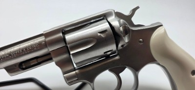 RUGER Service Six .357 MAG - Image 3 of 9