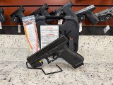 GLOCK G22 GEN5 .40 S&W - Image 1 of 5