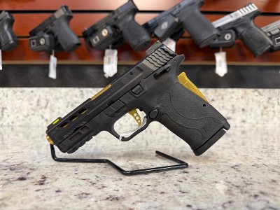 SMITH & WESSON M&P 9 SHIELD EZ PERFORMANCE CENTER 9MM LUGER (9x19 PARA) - Image 1 of 5