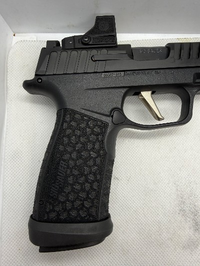 SIG SAUER P365 FUSE 9MM LUGER (9x19 PARA) - Image 8 of 10