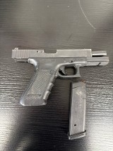 GLOCK G17 GEN 4 9MM LUGER/.40 S&W/10MM/.45 ACP - Image 5 of 6