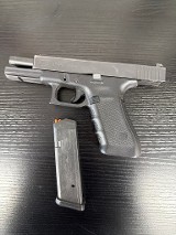 GLOCK G17 GEN 4 9MM LUGER/.40 S&W/10MM/.45 ACP - Image 4 of 6