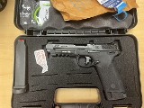 SMITH & WESSON M&P22 Mag .22 WMR - Image 1 of 5