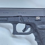 GLOCK 20 GEN 3 10MM - Image 3 of 24