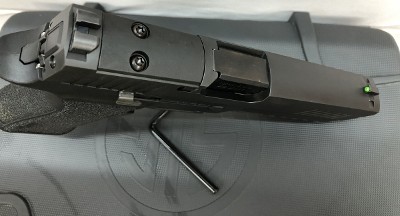 SIG SAUER XTEN 10MM - Image 8 of 10