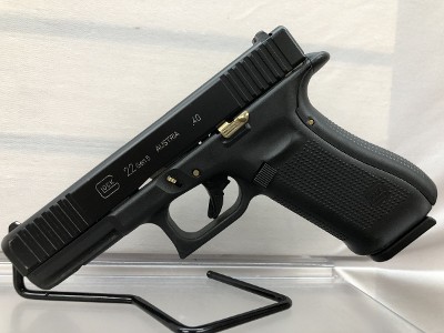 GLOCK 22 GEN5 .40 S&W - Image 1 of 14