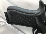 GLOCK 22 GEN5 .40 S&W - Image 11 of 14