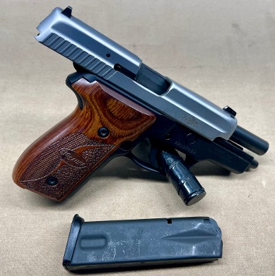 SIG SAUER P229 SAS .357 SIG - Image 7 of 7