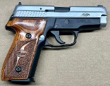 SIG SAUER P229 SAS .357 SIG - Image 3 of 7