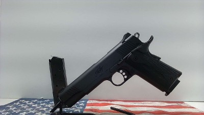 KIMBER CUSTOM LW 45 ACP (45 Auto) - Image 1 of 9