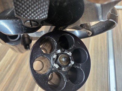 TAURUS Model 65 .357 MAG - Image 2 of 14