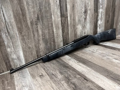 RUGER 10/22 .22 LR - Image 2 of 7