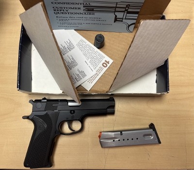 SMITH & WESSON 915 9MM LUGER (9x19 PARA) - Image 1 of 5