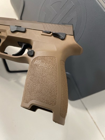 SIG SAUER P320 9MM LUGER (9x19 PARA) - Image 3 of 9
