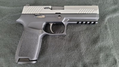SIG SAUER P320 FULL SIZE 9MM LUGER (9x19 PARA) - Image 2 of 2