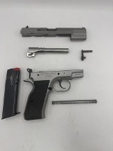 SAR FIREARMS MODEL 2000 9MM LUGER (9x19 PARA) - Image 4 of 11
