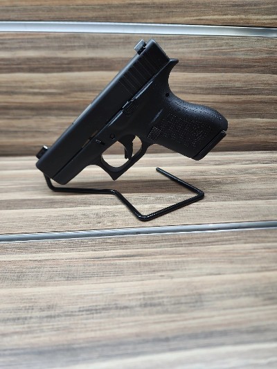GLOCK 42 .380 ACP - Image 6 of 7