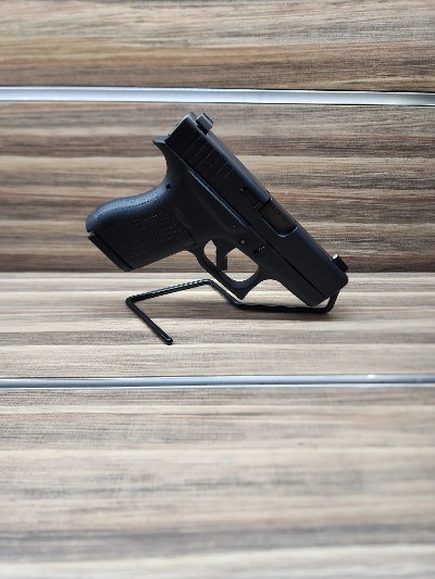 GLOCK 42 .380 ACP - Image 4 of 7