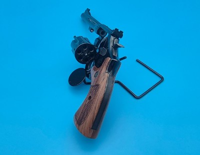 SMITH & WESSON 48-7 .22 WMR - Image 2 of 6