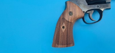 SMITH & WESSON 48-7 .22 WMR - Image 5 of 6
