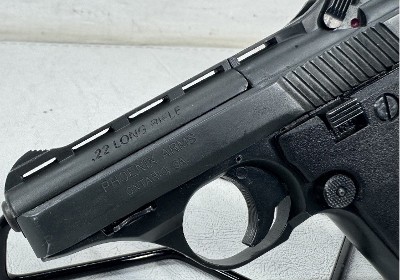PHOENIX ARMS HP22A .22 LR - Image 4 of 20